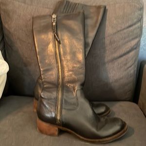 Lucky Brand boots